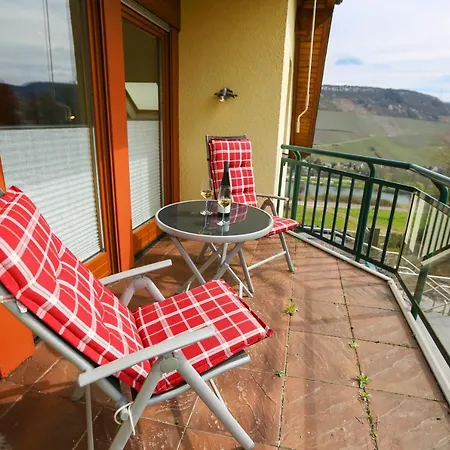 شقة Moselblick Am Waldrand